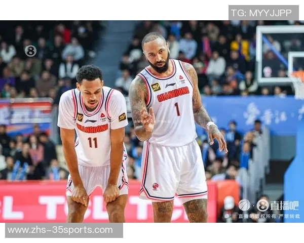 广东队取消吉伦沃特注册库克首秀助力疆粤大战激战正酣 广东队取消吉伦沃特注册库克首秀助力疆粤大战激战正酣